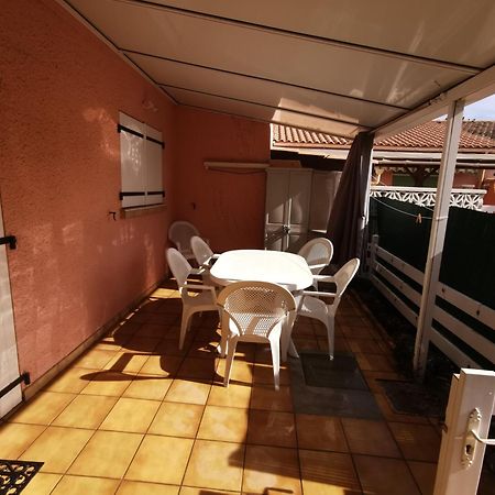 Les Lavandines -Coquette Maison De Vacances - 400 M De La Plage - Grande Terrasse - 2 Chambres - 2 Salles De Bain - Tout Confort Argelès-sur-Mer Esterno foto